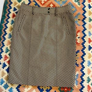 Sexy slinky carlisle pencil skirt size 2